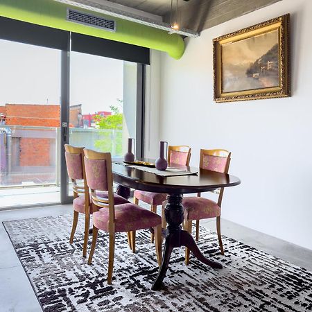 Ceramus Apartments Gazi View เอเธนส์ ภายนอก รูปภาพ