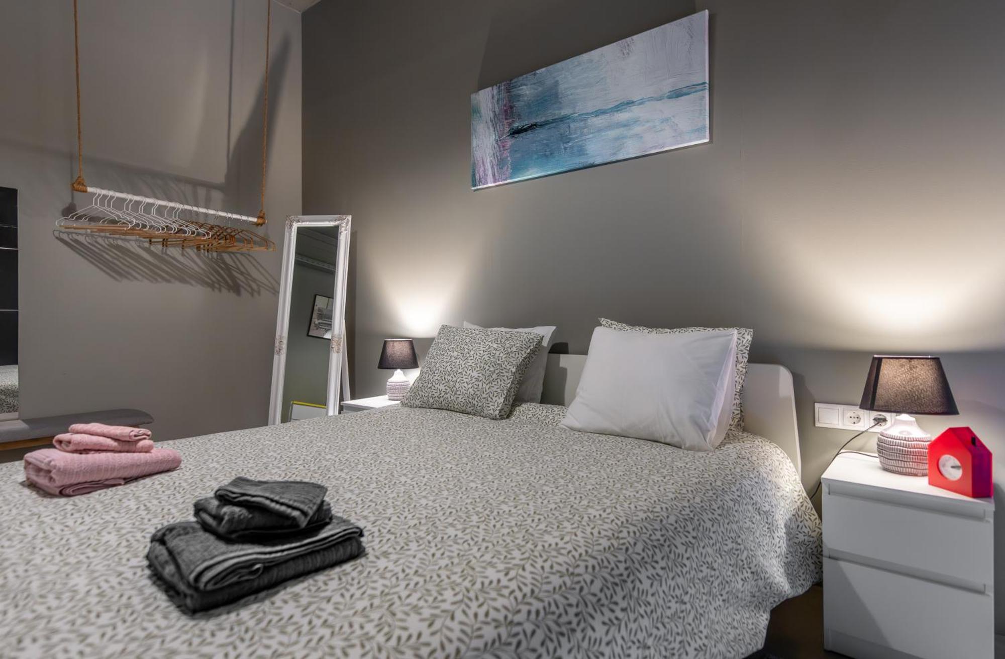 Ceramus Apartments Gazi View เอเธนส์ ภายนอก รูปภาพ